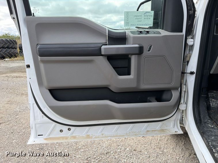 image for item FP3120 2019 Ford F150 Crew Cab pickup truck