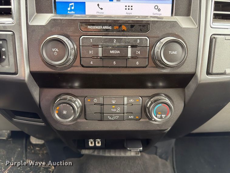 image for item FP3120 2019 Ford F150 Crew Cab pickup truck