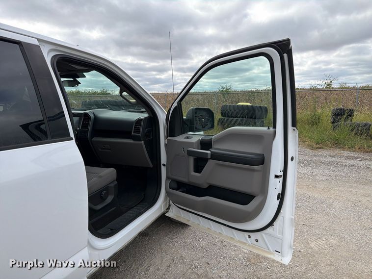 image for item FP3120 2019 Ford F150 Crew Cab pickup truck
