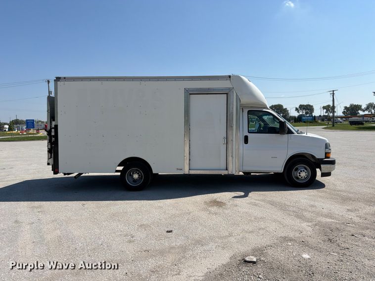 image for item FP4060 2018 Chevrolet Express 3500 delivery van