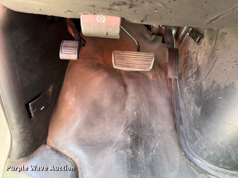 image for item FP4060 2018 Chevrolet Express 3500 delivery van