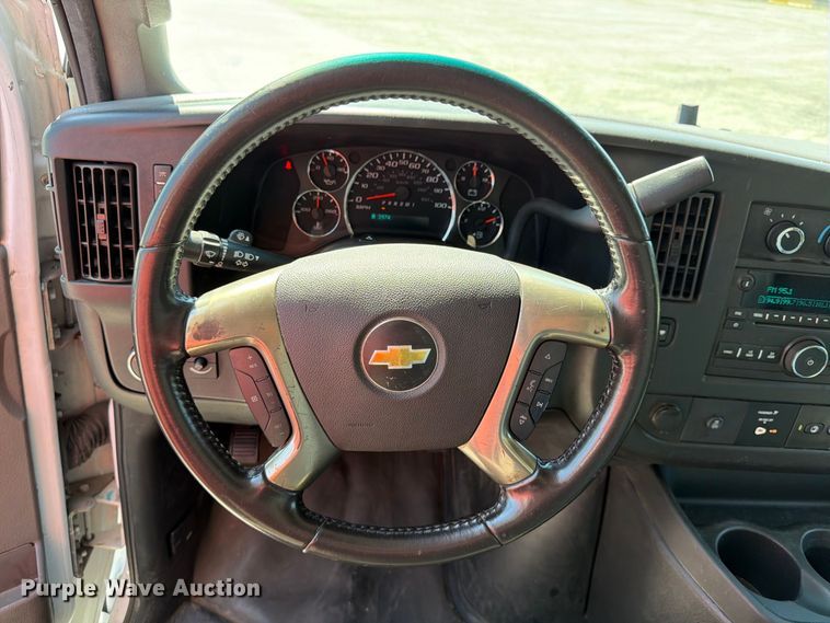 image for item FP4060 2018 Chevrolet Express 3500 delivery van