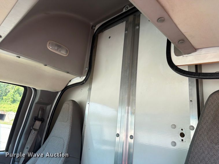 image for item FP4060 2018 Chevrolet Express 3500 delivery van