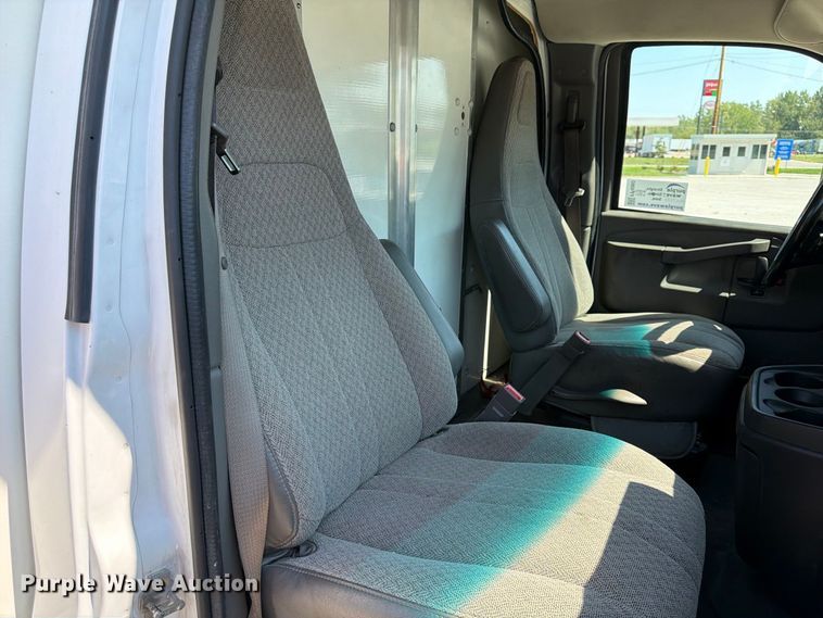 image for item FP4060 2018 Chevrolet Express 3500 delivery van