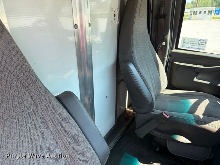 image for item FP4060 2018 Chevrolet Express 3500 delivery van