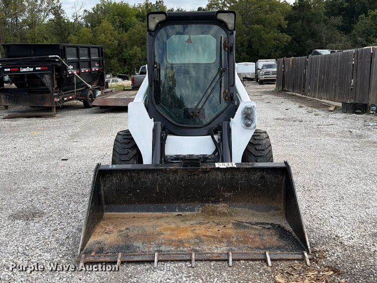 image for item FP4061 2018 Bobcat S550 skid steer loader