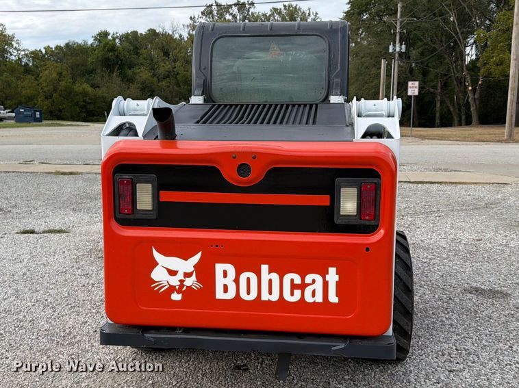image for item FP4061 2018 Bobcat S550 skid steer loader
