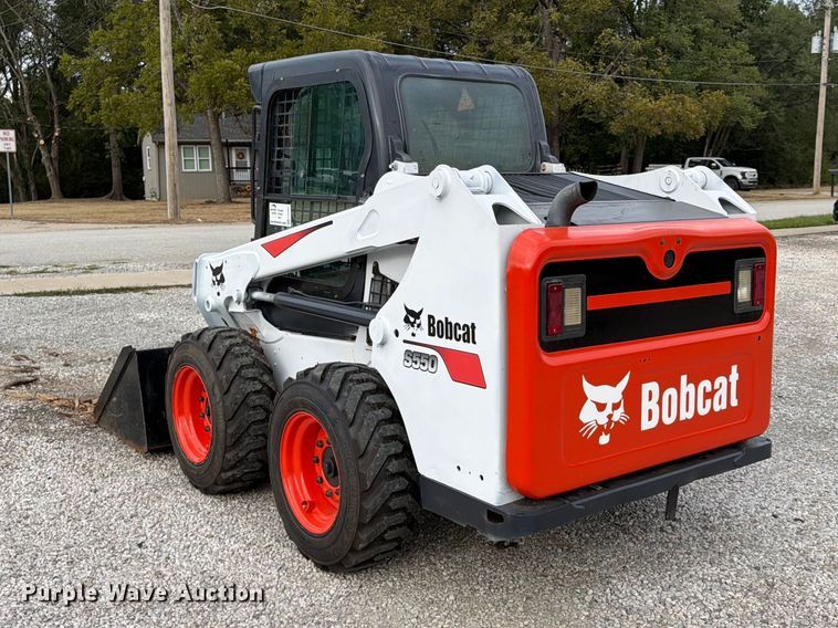 image for item FP4061 2018 Bobcat S550 skid steer loader
