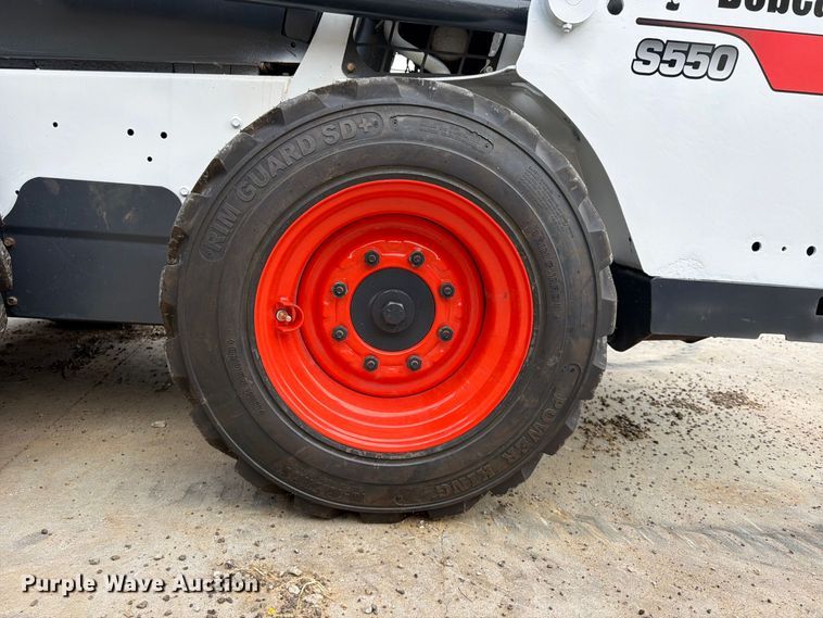 image for item FP4061 2018 Bobcat S550 skid steer loader