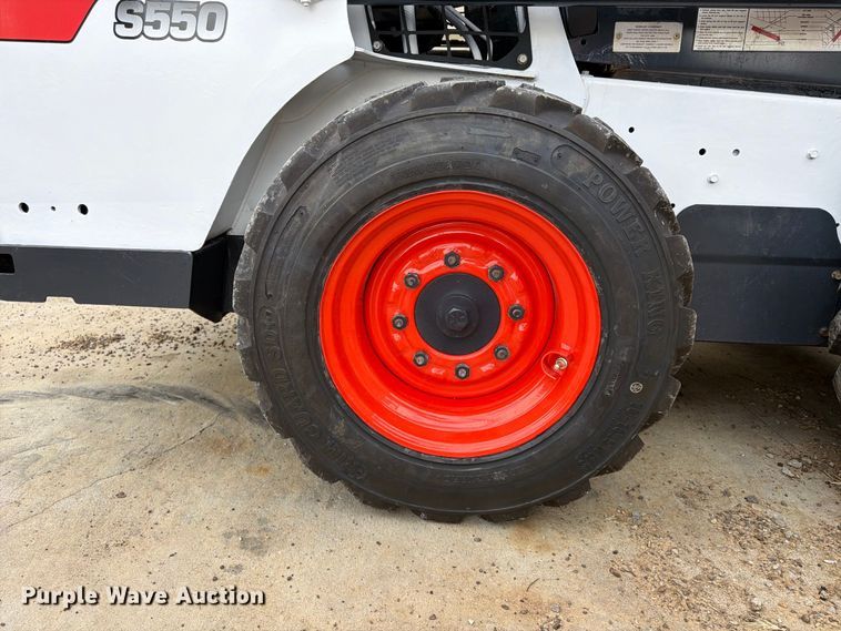 image for item FP4061 2018 Bobcat S550 skid steer loader