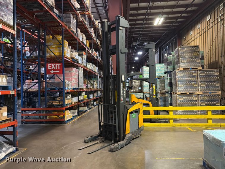 Jungheinrich ETR345 reach truck