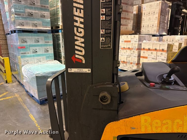 image for item FT3015 Jungheinrich ETR345 reach truck