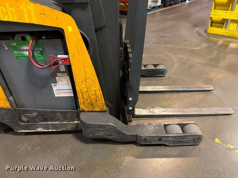 image for item FT3015 Jungheinrich ETR345 reach truck