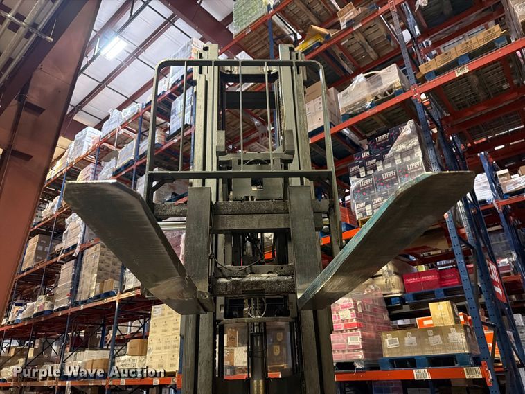 image for item FT3015 Jungheinrich ETR345 reach truck