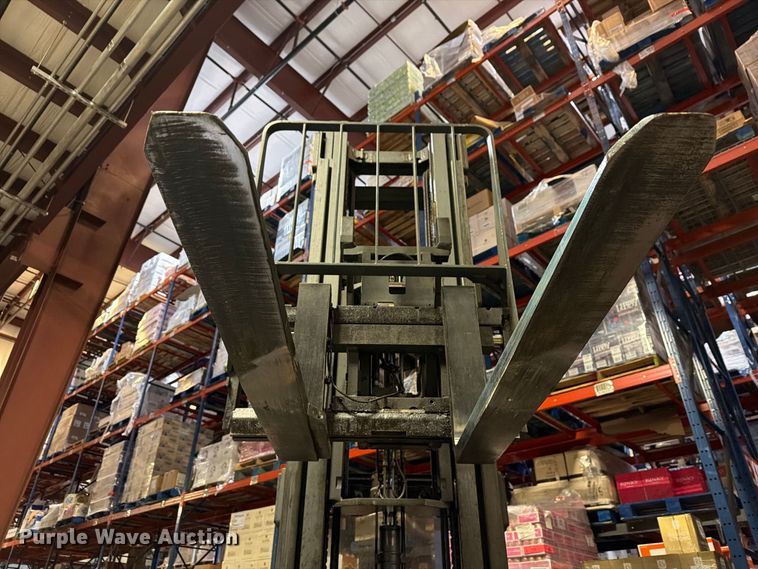 image for item FT3015 Jungheinrich ETR345 reach truck