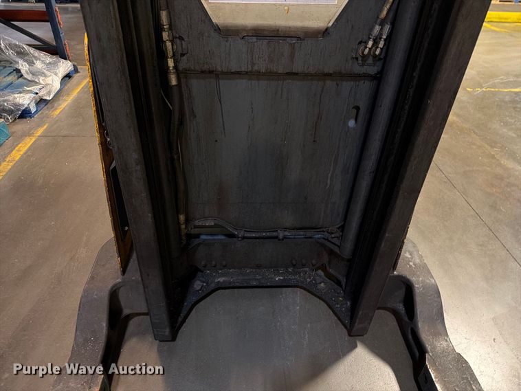 image for item FT3015 Jungheinrich ETR345 reach truck
