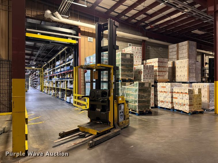 Yale SS030BFN24TE155 reach truck