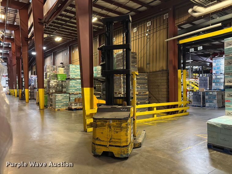 image for item FT3016 Yale SS030BFN24TE155 reach truck