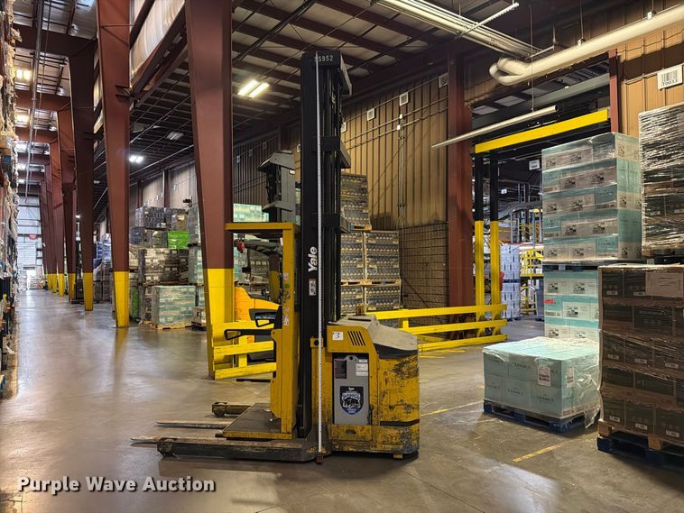 image for item FT3016 Yale SS030BFN24TE155 reach truck
