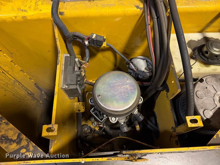 image for item FT3016 Yale SS030BFN24TE155 reach truck