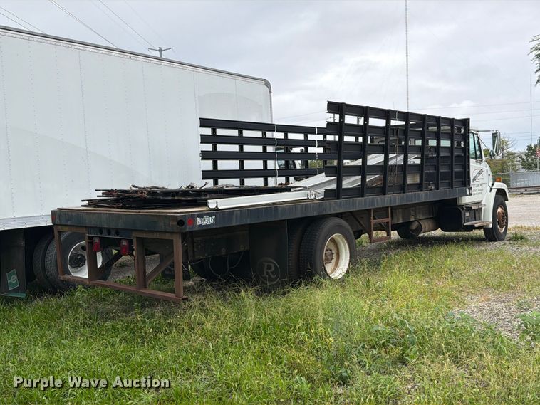 image for item FT6304 2000 Freightliner FL70 flatbed truck