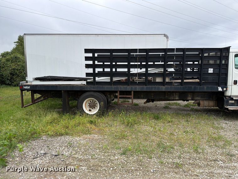 image for item FT6304 2000 Freightliner FL70 flatbed truck