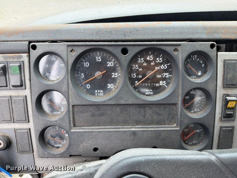 image for item FT6304 2000 Freightliner FL70 flatbed truck