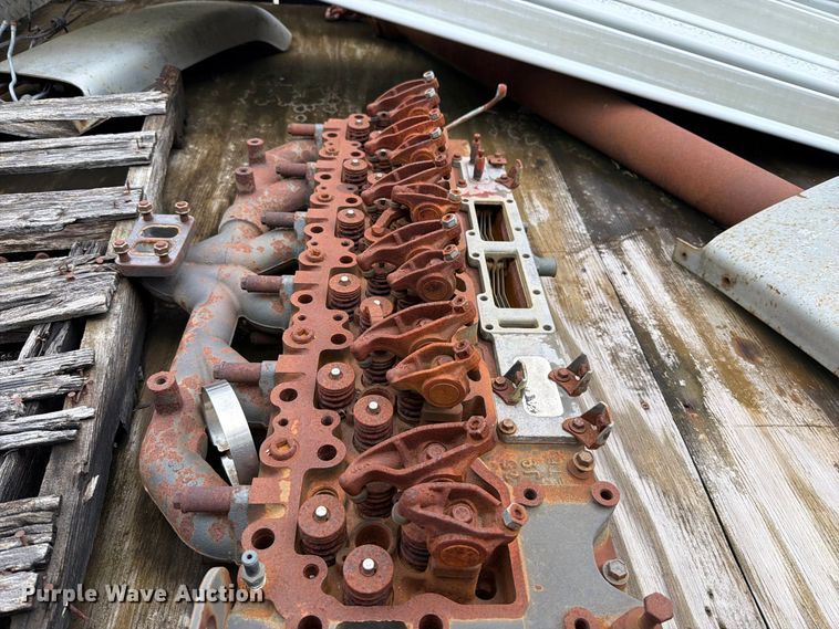image for item FT6304 2000 Freightliner FL70 flatbed truck