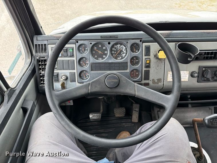 image for item FT6305 2000 Freightliner FL70 flatbed truck