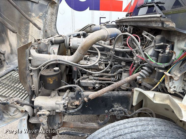 image for item FT6305 2000 Freightliner FL70 flatbed truck