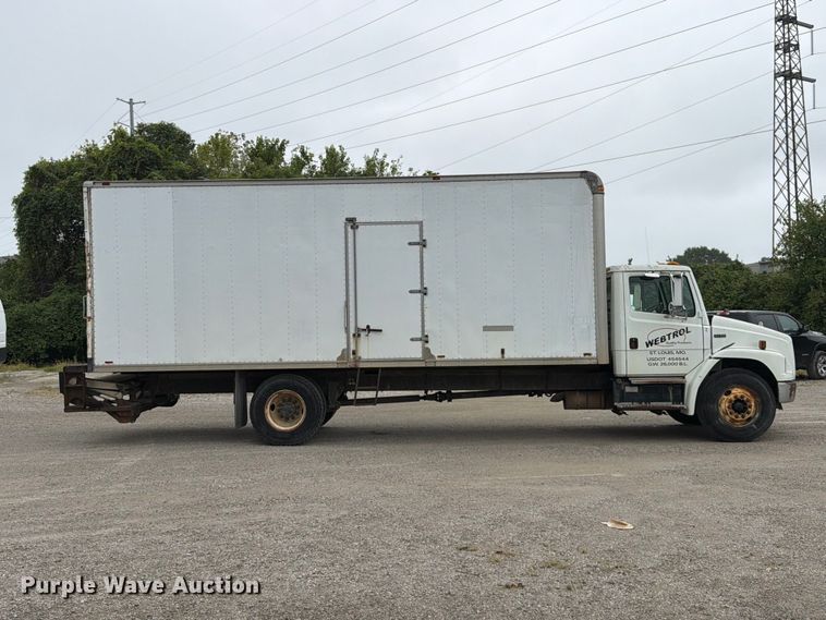 image for item FT6306 2000 Freightliner FL70 box truck