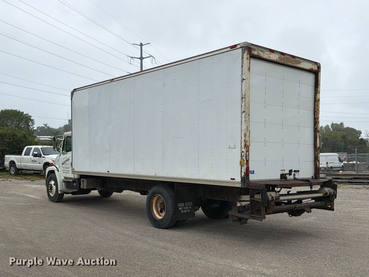 image for item FT6306 2000 Freightliner FL70 box truck