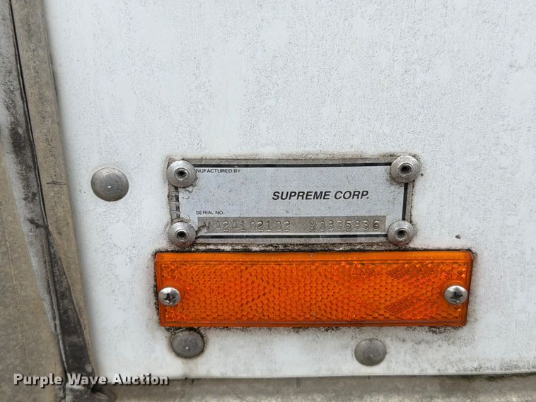 image for item FT6306 2000 Freightliner FL70 box truck