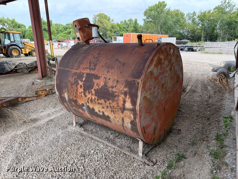image for item FT6335 Fuel tank