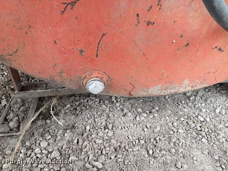 image for item FT6335 Fuel tank
