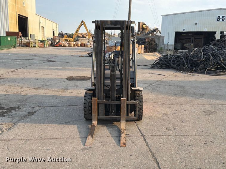 image for item FT6346 Toyota 8FGU25 forklift