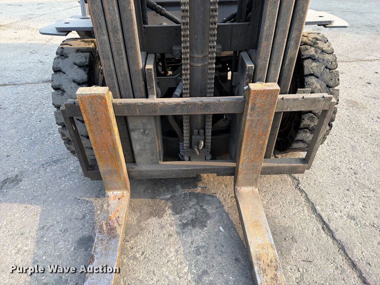 image for item FT6346 Toyota 8FGU25 forklift