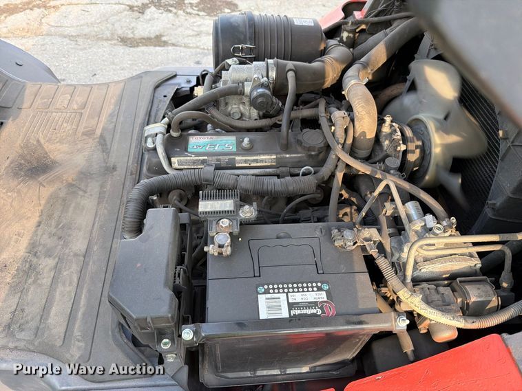 image for item FT6346 Toyota 8FGU25 forklift