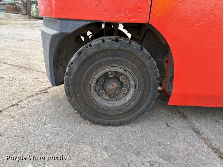 image for item FT6346 Toyota 8FGU25 forklift