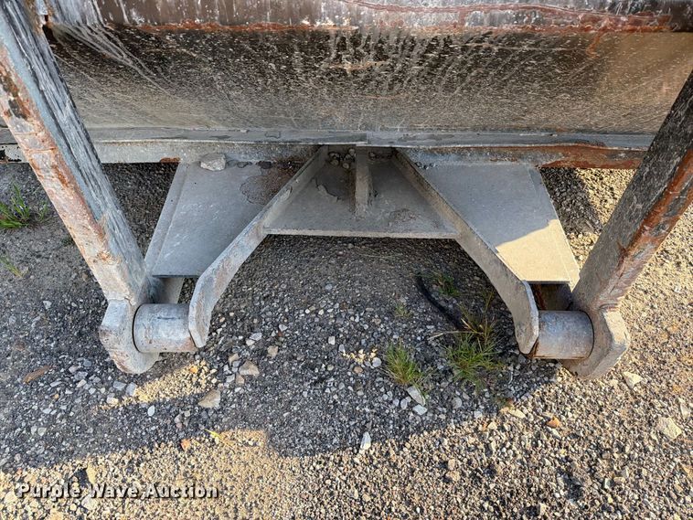 image for item FT6349 (2) roll-off dumpsters