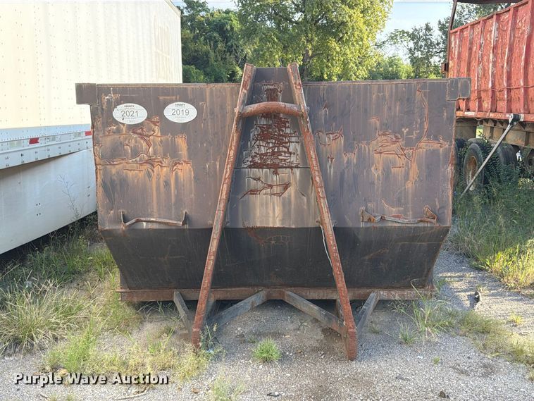 image for item FT6349 (2) roll-off dumpsters