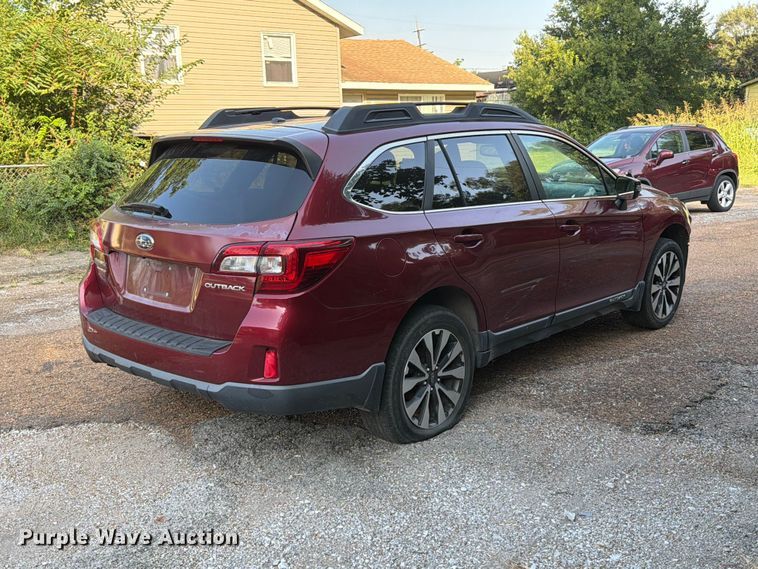 image for item FT6350 2015 Subaru Outback SUV