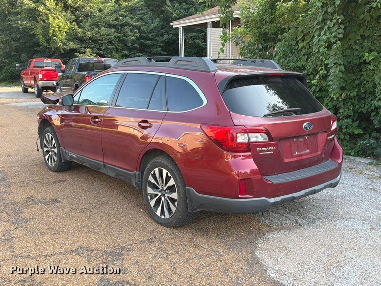 image for item FT6350 2015 Subaru Outback SUV