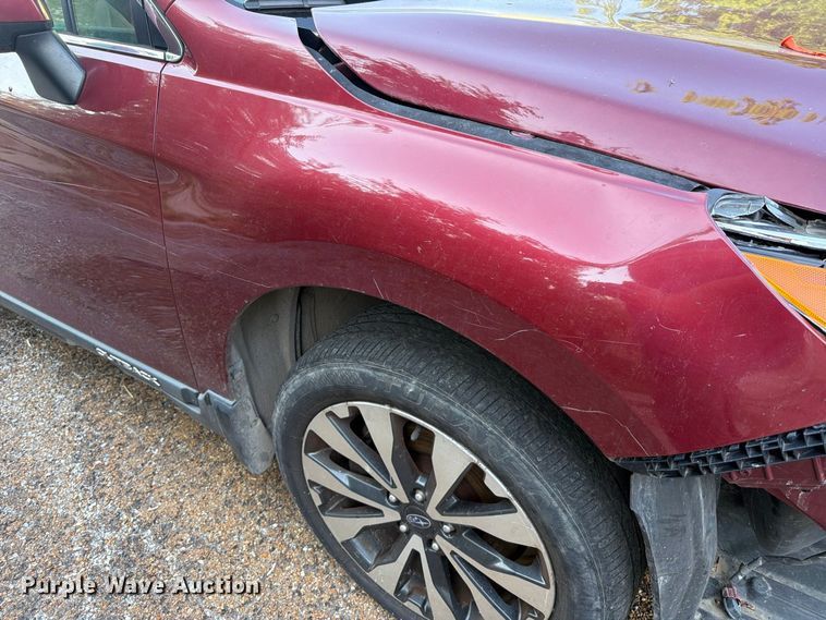 image for item FT6350 2015 Subaru Outback SUV