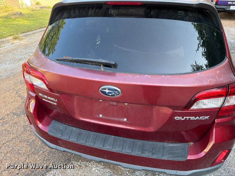 image for item FT6350 2015 Subaru Outback SUV