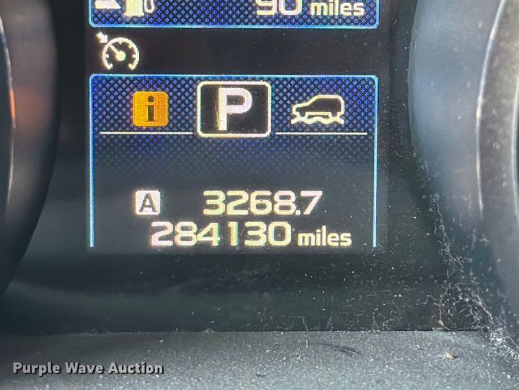 image for item FT6350 2015 Subaru Outback SUV