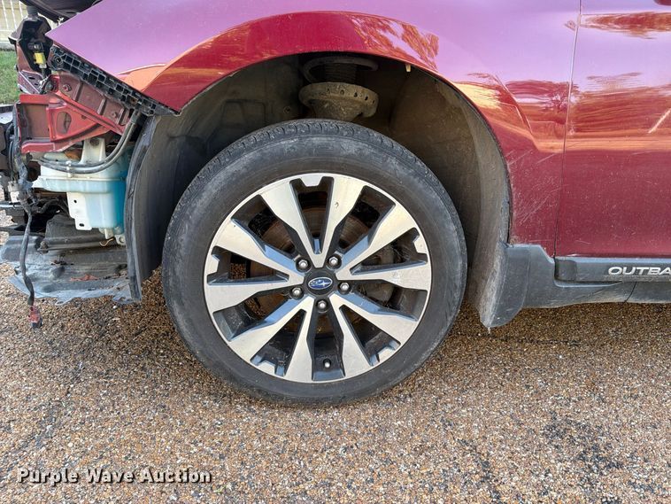 image for item FT6350 2015 Subaru Outback SUV