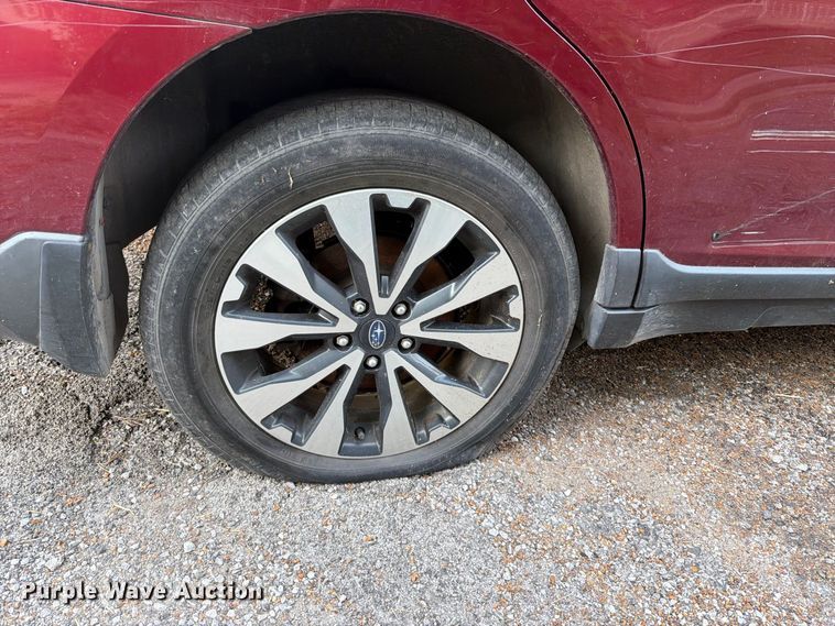 image for item FT6350 2015 Subaru Outback SUV