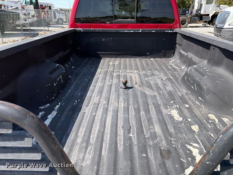 image for item FT6354 2008 Ford F350 Super Duty Crew Cab pickup truck