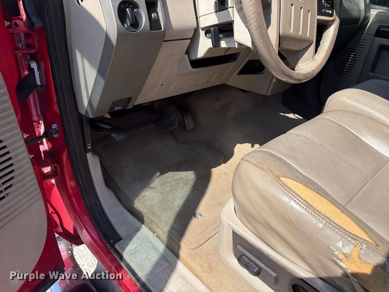 image for item FT6354 2008 Ford F350 Super Duty Crew Cab pickup truck